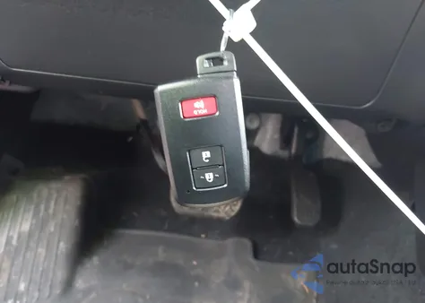 2022 Toyota Tacoma Trd Off Road z USA, uszkodzony, nr VIN 3TYSZ5AN9NT074371